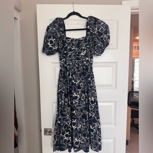 Abercrombie & Fitch Black and White Emerson Midi Floral Dress